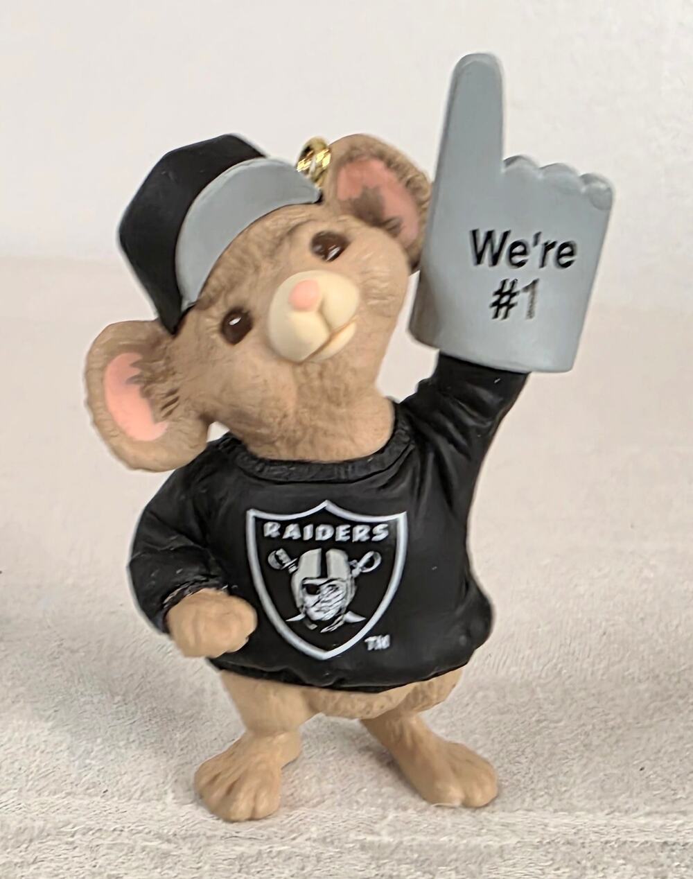 Vtg 1996 NOS NIB Hallmark NFL Collection Oakland Raiders #1 Ornament (Las Vegas)